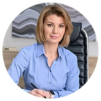 Dr. Isabella Moore Dr. Isabella Moore